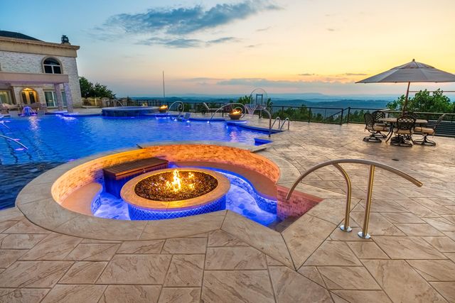 2363 Heavenly View, Ooltewah, TN 37363