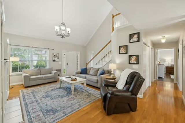 1403 Cree Ct, Murfreesboro, TN 37129