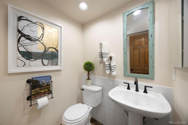 1104 Ridgeview Circle, Broomfield, CO 80020
