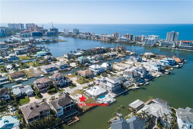 387 Trade Winds AVE, Naples, FL 34108