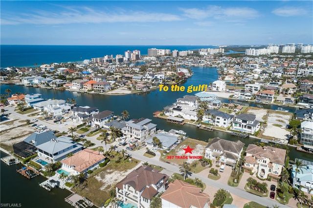 387 Trade Winds AVE, Naples, FL 34108