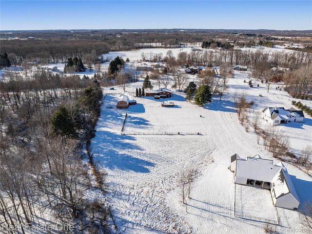 1850 Hickory Hollow Lane, Lima Township, MI 48130