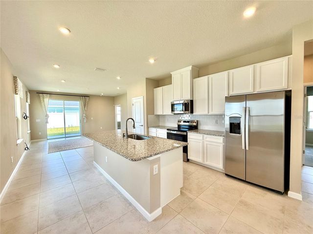 2467 WHITE LADYFISH ROAD, Wimauma, FL 33598
