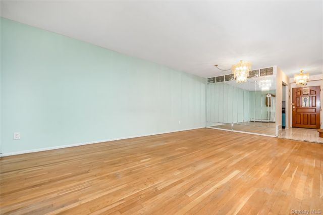 164-11 Depot Road, Flushing, NY 11358