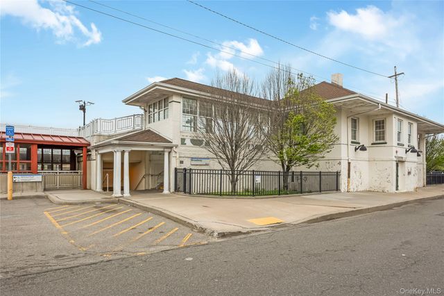 164-11 Depot Road, Flushing, NY 11358