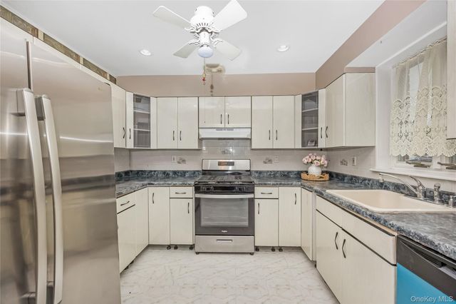 164-11 Depot Road, Flushing, NY 11358