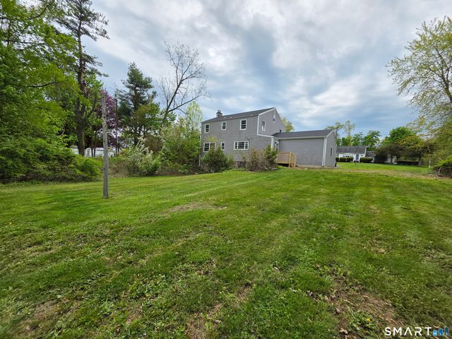 41 Gail Drive, North Haven, CT 06473