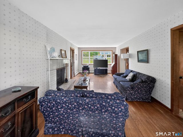 41 Gail Drive, North Haven, CT 06473