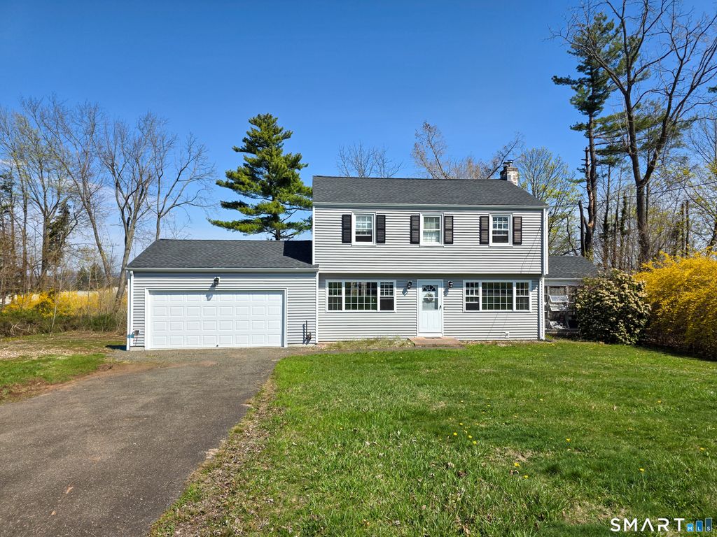 41 Gail Drive, North Haven, CT 06473