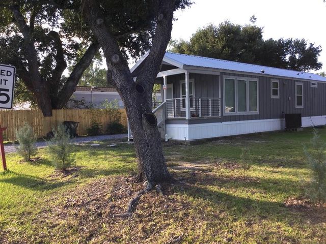 226 W Carlton Street, Sulphur, LA 70663