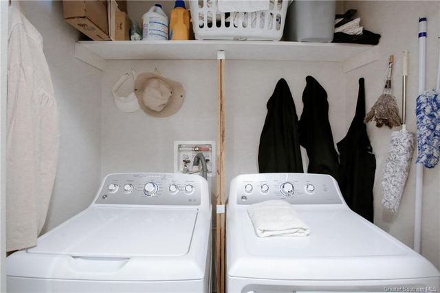 226 W Carlton Street, Sulphur, LA 70663