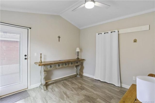 226 W Carlton Street, Sulphur, LA 70663