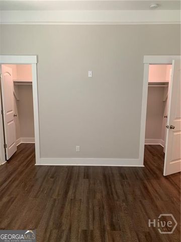 523 W 44th Street, Savannah, GA 31405