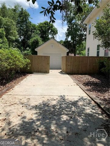 523 W 44th Street, Savannah, GA 31405