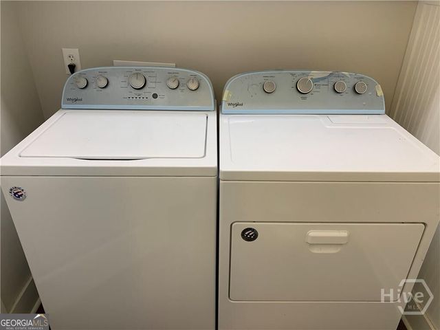 523 W 44th Street, Savannah, GA 31405