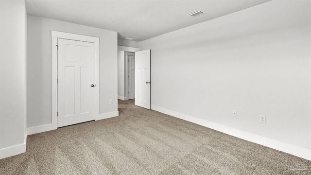 5619 Clarity St, Milton, FL 32570