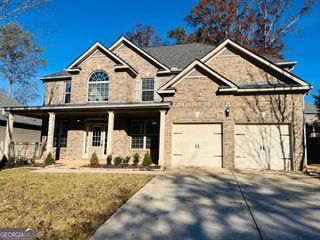 7 Hollow Way Point, Newnan, GA 30265