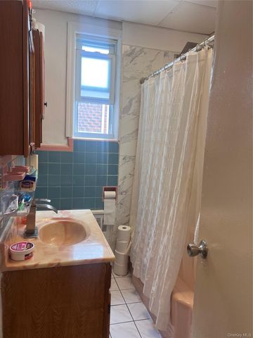 311 Beach 17, Far Rockaway, NY 11691