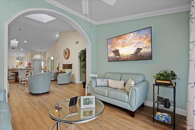 7775 Majestic Palm Dr, Boynton Beach, FL 33437