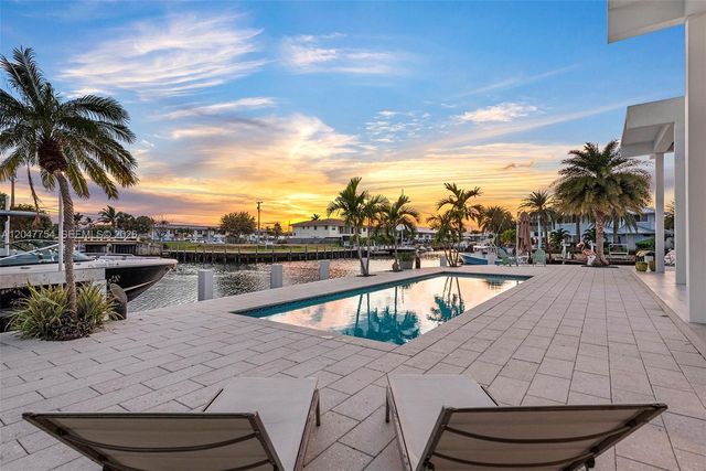 3701 NE 26th Avenue, Lighthouse Point, FL 33064