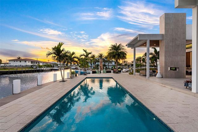 3701 NE 26th Avenue, Lighthouse Point, FL 33064
