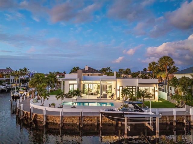 3701 NE 26th Avenue, Lighthouse Point, FL 33064