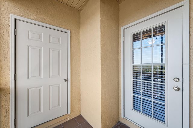 4305 BAYSIDE VILLAGE DRIVE 202, Tampa, FL 33615