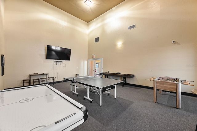 4305 BAYSIDE VILLAGE DRIVE 202, Tampa, FL 33615