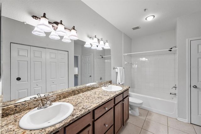 4305 BAYSIDE VILLAGE DRIVE 202, Tampa, FL 33615