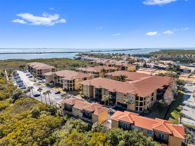 4305 BAYSIDE VILLAGE DRIVE 202, Tampa, FL 33615