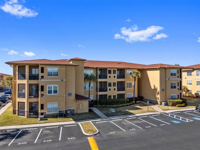 4305 BAYSIDE VILLAGE DRIVE 202, Tampa, FL 33615