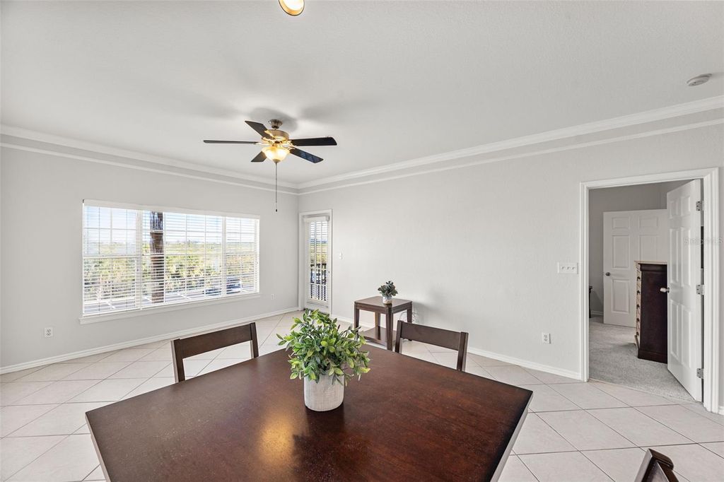 Image 14 of property listing at 4305 BAYSIDE VILLAGE DRIVE 202, Tampa, FL 33615