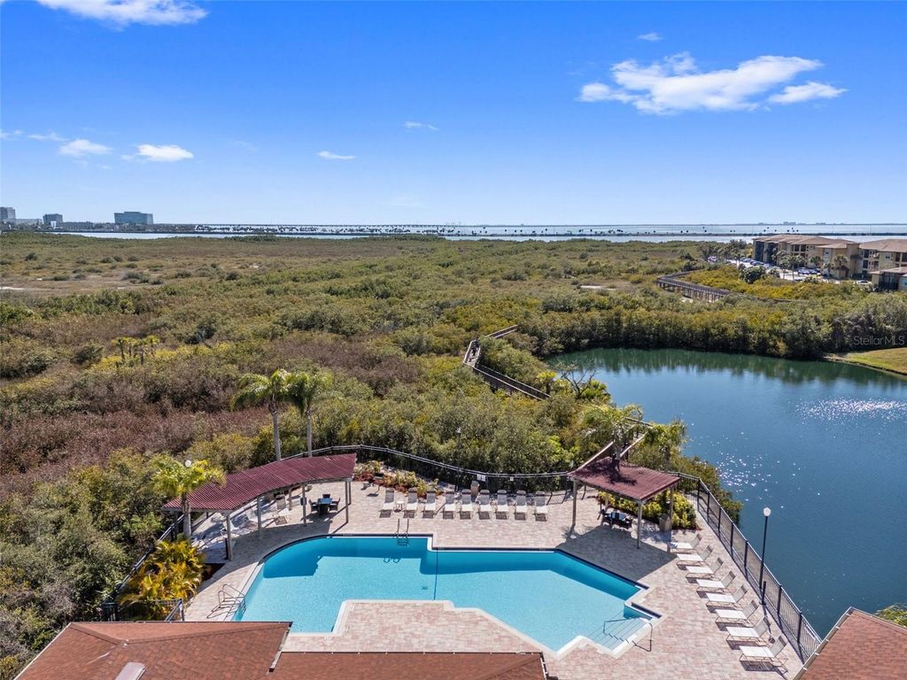 Image 63 of property listing at 4305 BAYSIDE VILLAGE DRIVE 202, Tampa, FL 33615