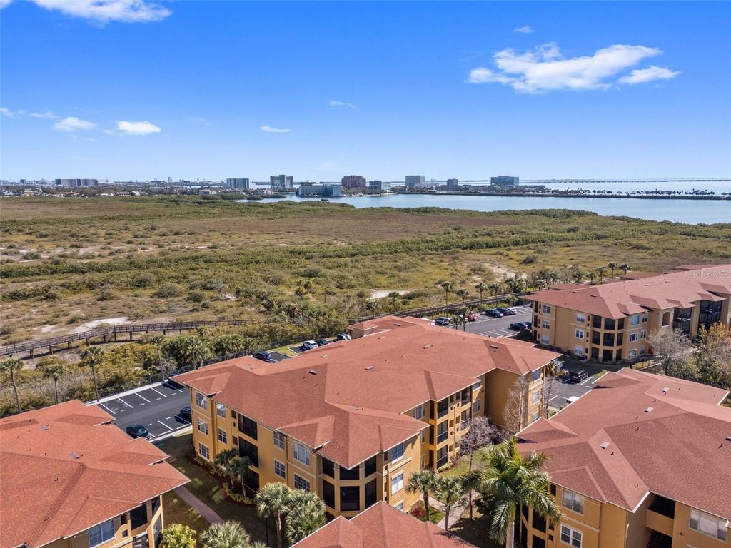 Image 68 of property listing at 4305 BAYSIDE VILLAGE DRIVE 202, Tampa, FL 33615