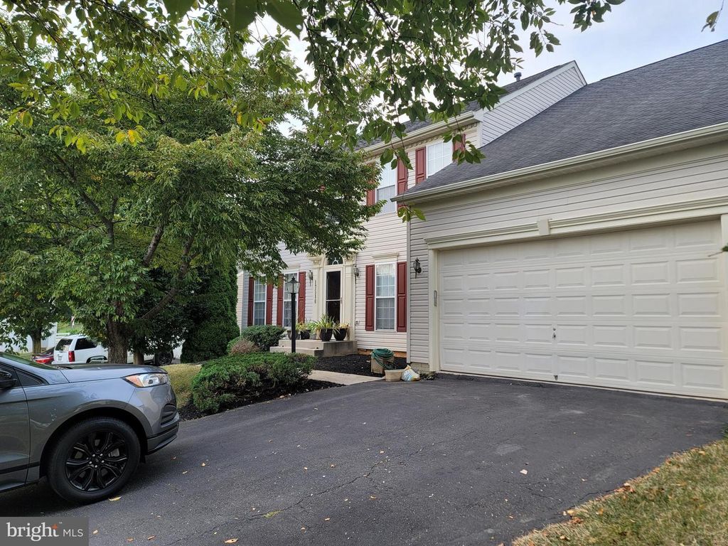 17510 MAGMA CT, Hagerstown, MD 21740