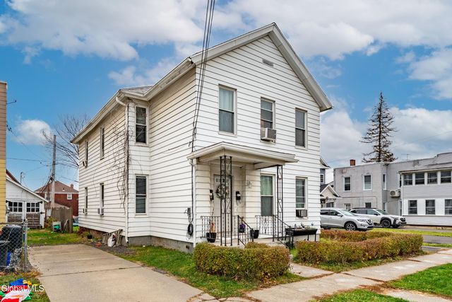 585 6th Avenue, Watervliet, NY 12189