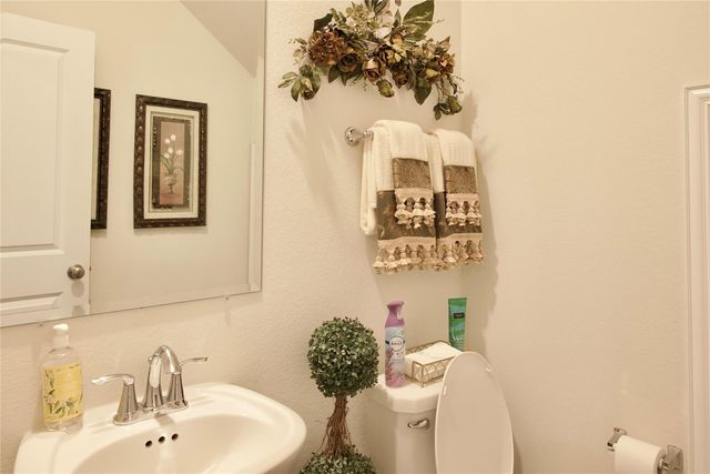 1838 Ryon Falls Drive, Richmond, TX 77469