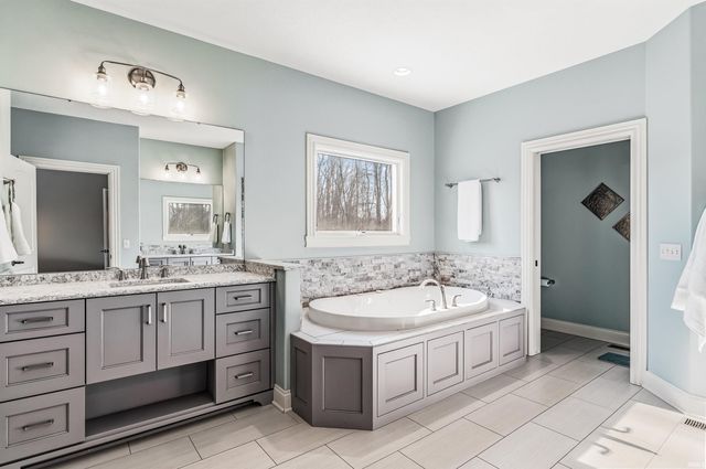 14511 Egrets Court, Fort Wayne, IN 46814