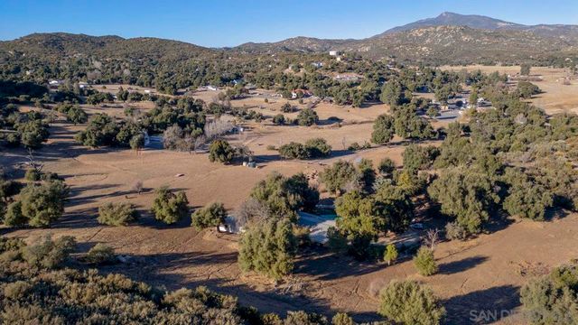 9000 Vernal Ln, Descanso, CA 91916