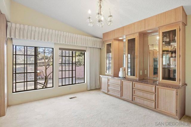 9000 Vernal Ln, Descanso, CA 91916