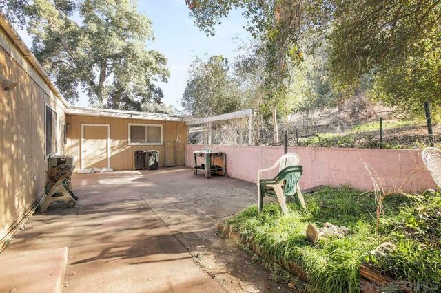 9000 Vernal Ln, Descanso, CA 91916