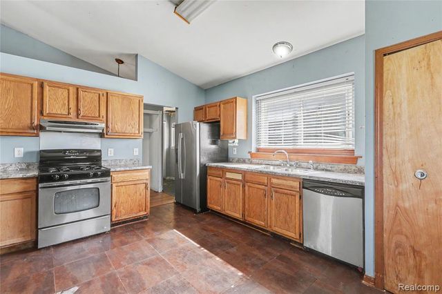 1754 Tulip Lane, Westland, MI 48186