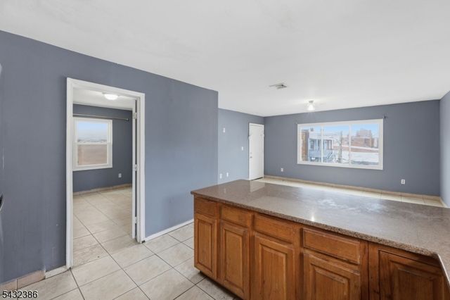 363 Summer St, Paterson City, NJ 07501