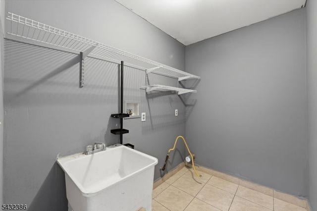 363 Summer St, Paterson City, NJ 07501