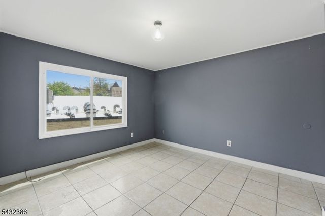 363 Summer St, Paterson City, NJ 07501