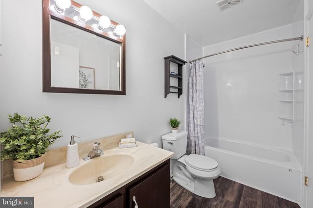 42 SANDSTONE CT, Baltimore, MD 21236