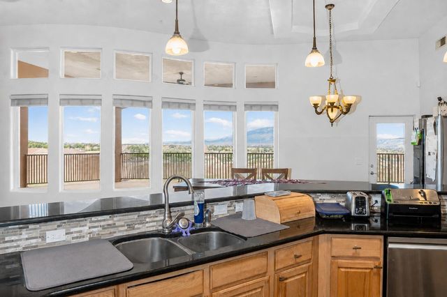 1000 13th Street SE, Rio Rancho, NM 87124