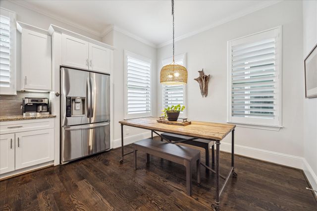 1230 W 25th Street B, Houston, TX 77008