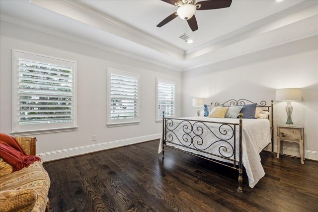 1230 W 25th Street B, Houston, TX 77008