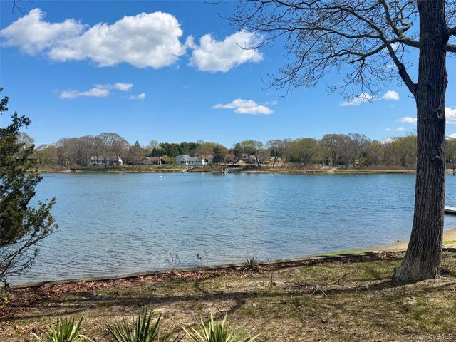 3985 Stillwater Avenue, Cutchogue, NY 11935